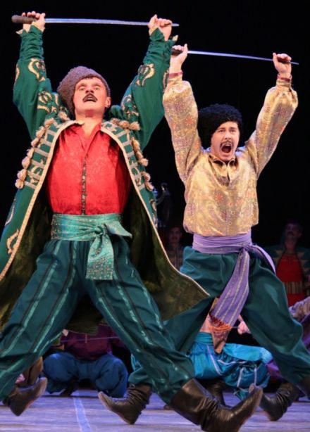 Ансамбль песни и пляски Донских казаков им. Квасова