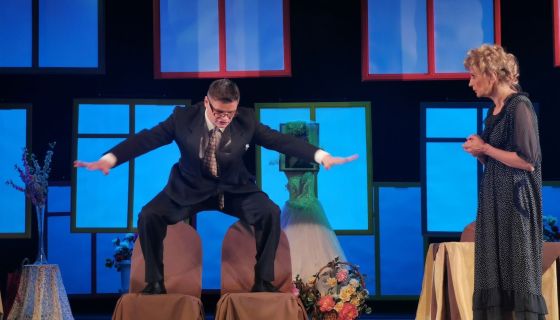 Спектакль «Незамужняя женщина»