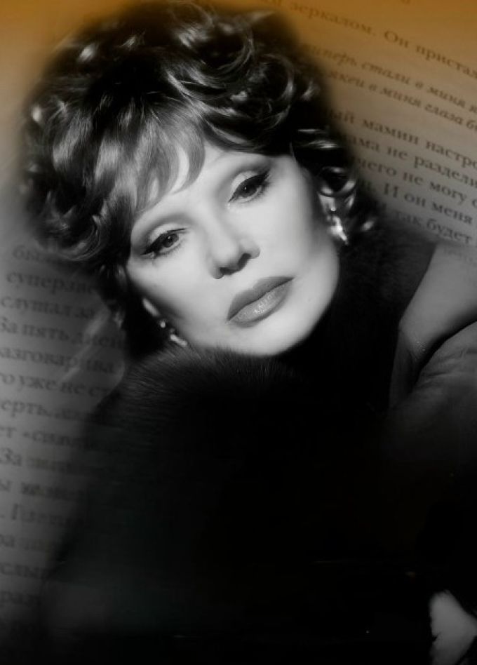 Моноспектакль «Людмила Гурченко. Я не затем сюда пришла чтобы молчать»