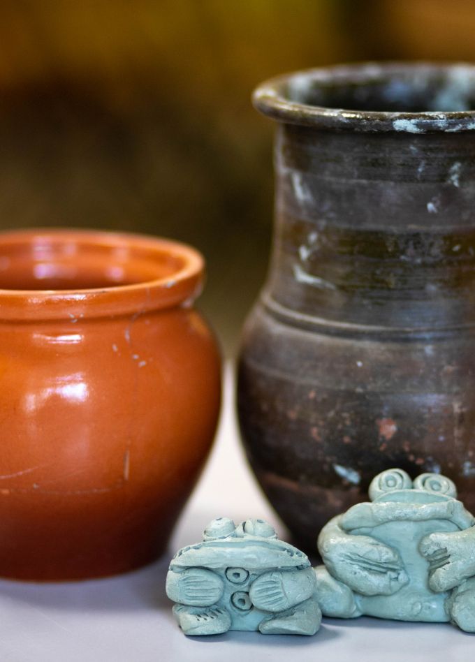 Сказки вокруг глиняного горшка